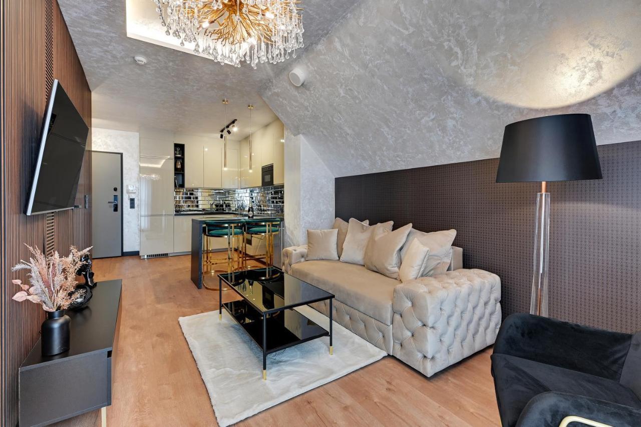 גדנסק Granaria Deluxe & Riverside By Downtown Apartments מראה חיצוני תמונה