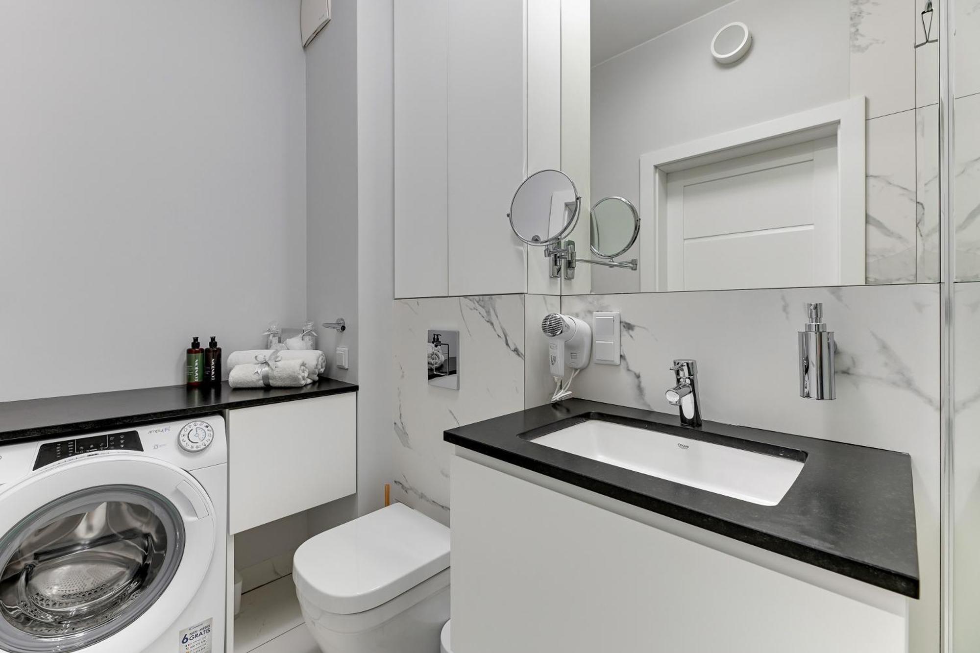 גדנסק Granaria Deluxe & Riverside By Downtown Apartments חדר תמונה